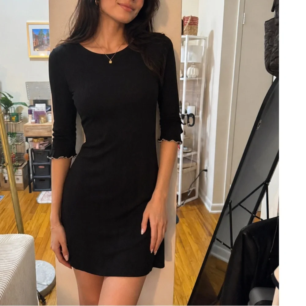 Lea & Viola Black Ribbed Long Sleeve Midi Dress